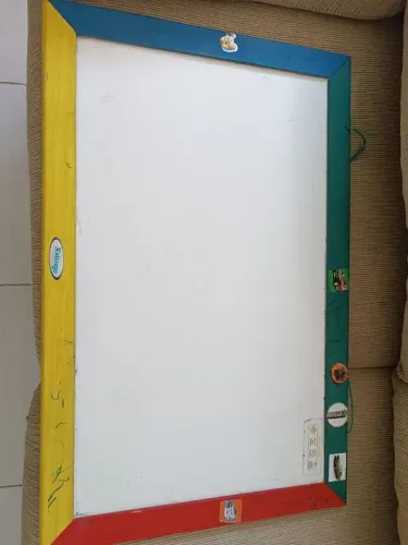 Quadro branco xalingo ( usado).