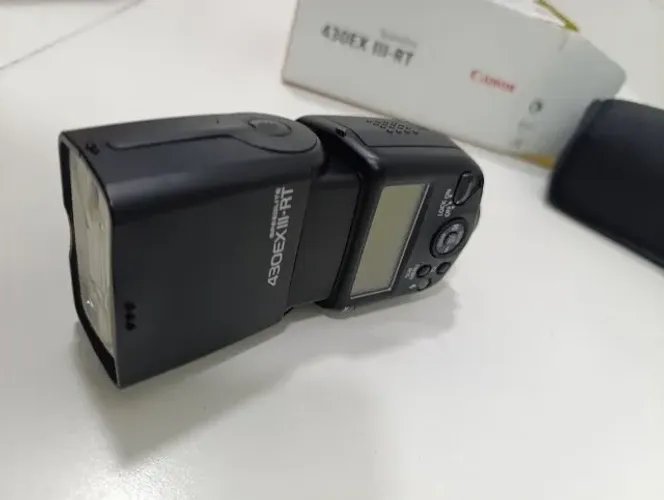 Flash canon 430EX III-RT