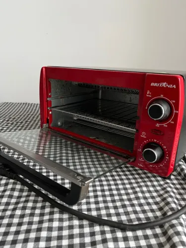 Forno Elétrico Britânia 10L Vermelho