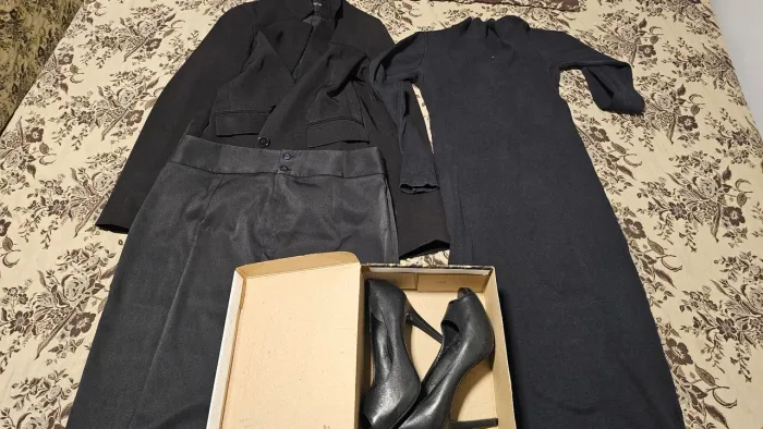 Vendo esse kit roupas femininas 