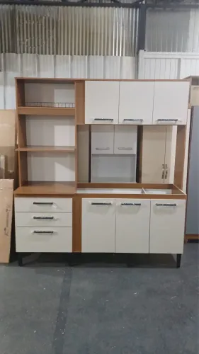 Cozinha compacta com espaço para forno e microondas / NOVO / ENTREGAMOS
