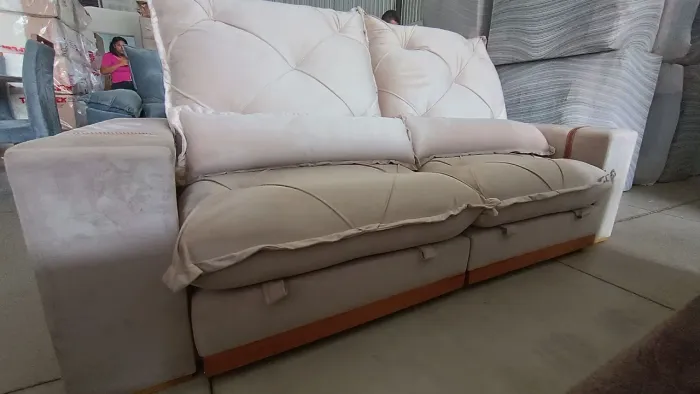 Sofá retrátil de molas ensacadas 