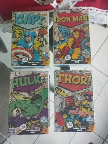 4 Quebra-Cabeças da Marvel cada um de 500 peças total de 2000 pç do tipo nano Game Office