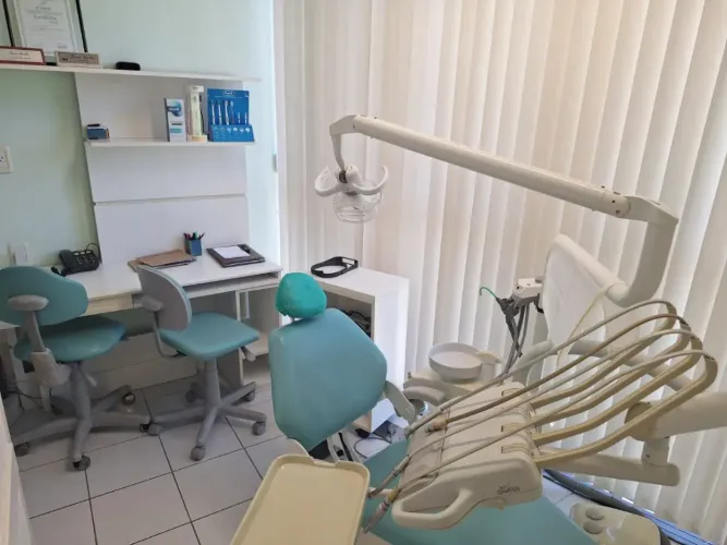 CONSULTÓRIO DENTÁRIO pronto