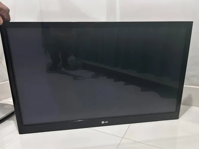 Vendo TV 42 polegadas pra concerto 