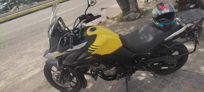 Suzuki V-Storm 650