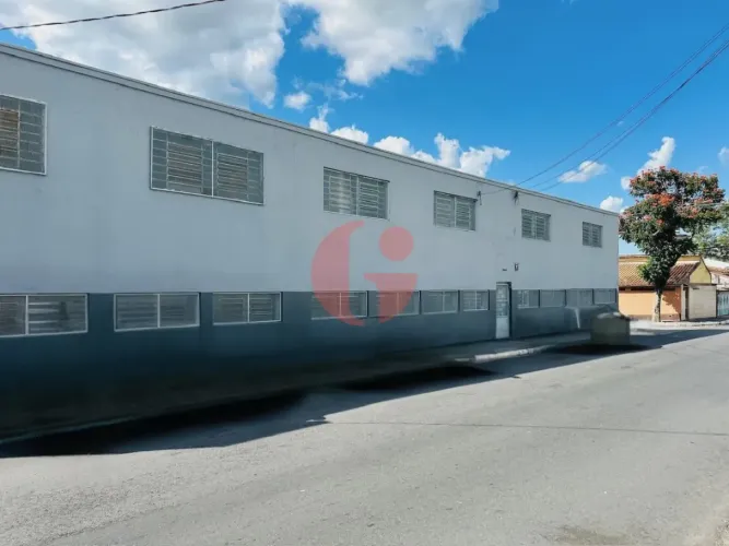 Galpão industrial para venda e locação com 1.037m² no bairro Santana - Região Norte