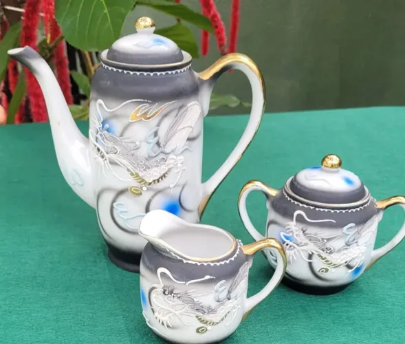 Jogo de bules porcelana japonesa 