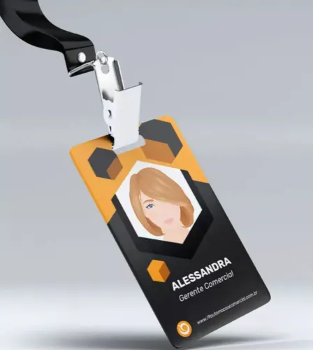 Crachás personalizados frente e verso