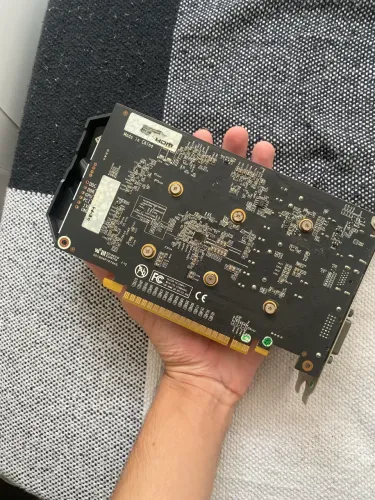 GTX 1050 TI (COM DEFEITO *FUNCIONA QUANDO QUER*)