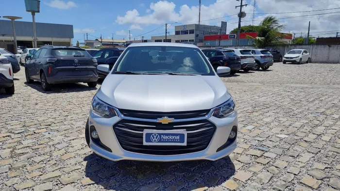   ONIX SEDAN TURBO 1.0 LT  PLUS 2020              Daniel Oliveira 