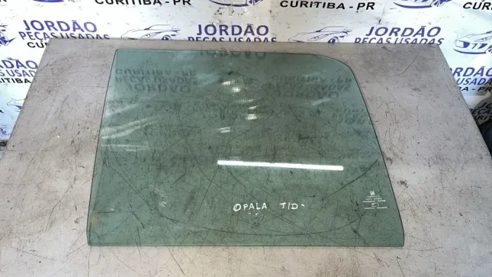 Vidro Opala traseira direita
