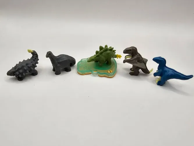 Dinossauro Kinder Ovo