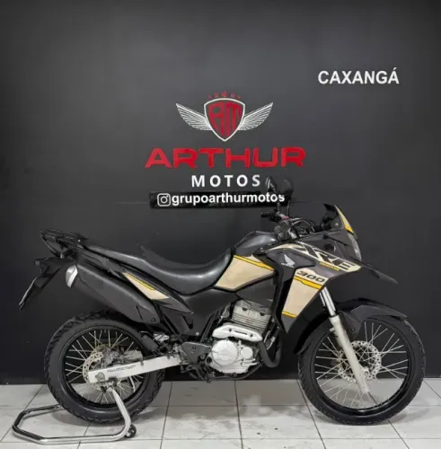 XRE 300 2023 ADVENTURE ABS (46.086 Km) Financiamos até 48x e parcelamos no cartão até 21x