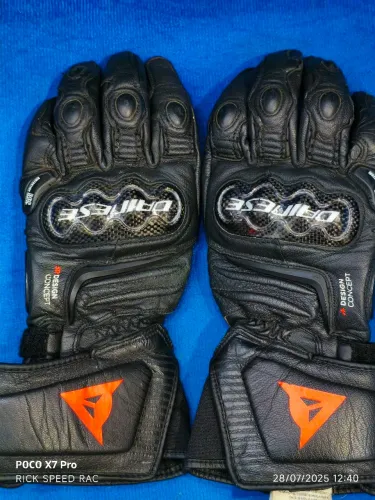 Luvas  Dainese S ou P carbono 4 zera 