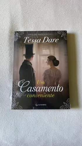 Livro Um Casamento Conveniente
