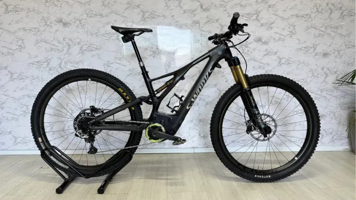 Bike Turbo Levo S-Works - Specialized 