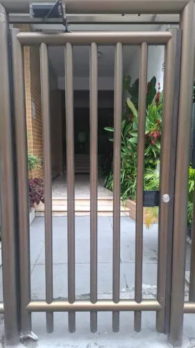 Apartamento de 02 quartos - Botafogo