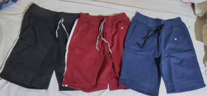 Kit Bermuda Otn Básica Masculina C/ 3 Peças - Vermelho+Azul+Preto (tamanho P)