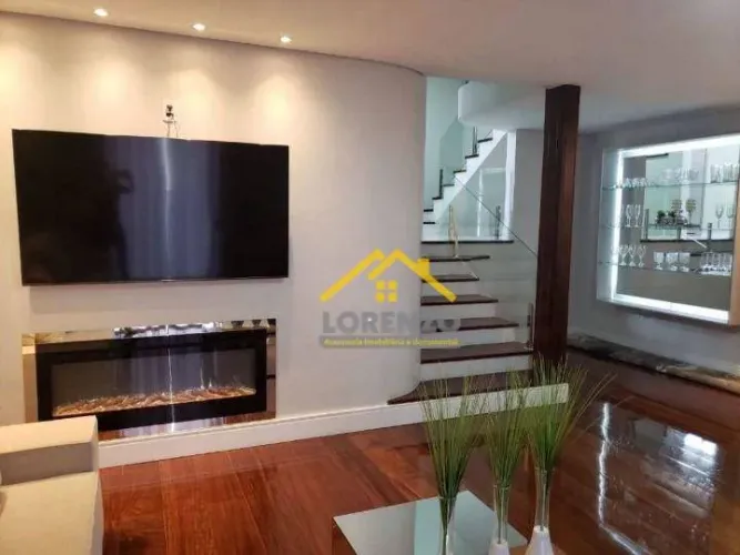 Sobrado com piscina, 03 dormitórios à venda, 270 m² por R$ 1.550.000 - Vila Bastos - Santo