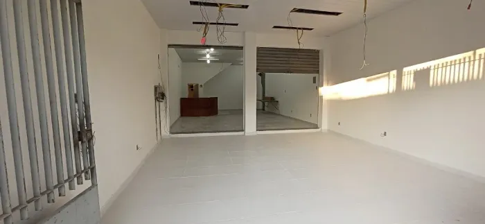 Alugo Loja na Pavuna Rio de Janeiro