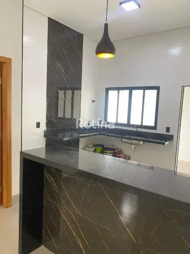 Casa à venda, 3 quartos, Nova Uberlândia - Uberlândia/MG - Rotina Imobiliária