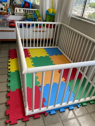 Quadrado chiqueirinho infantil de PVC 1,80x1,20 + tapete 