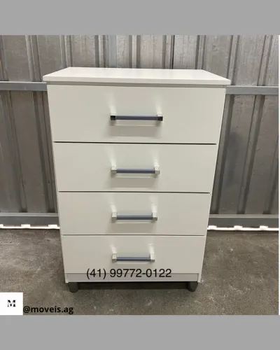 Cômoda com 4 gavetas - Entregamos