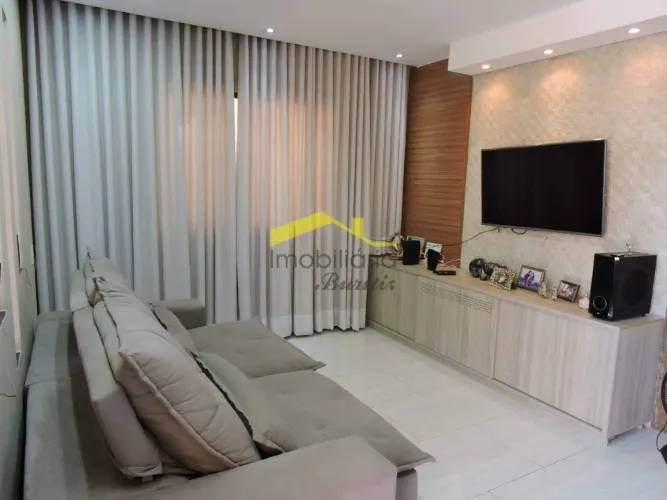 Casa à venda, 3 quartos, 1 suíte, 6 vagas, Vista Alegre - Belo Horizonte/MG