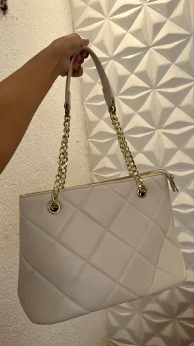 Bolsa de ombro elegante branca