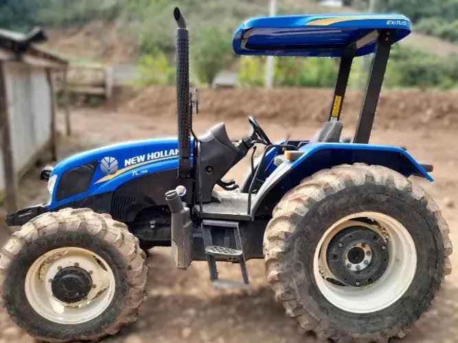 Trator New Holland TL75E ano 2019