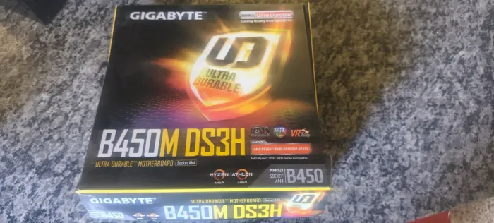 Placa mãe B450M