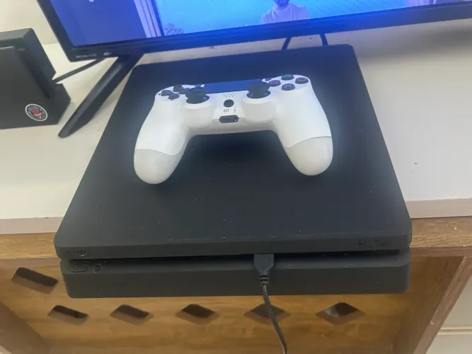 Vendo PS4 Slim - 500GB