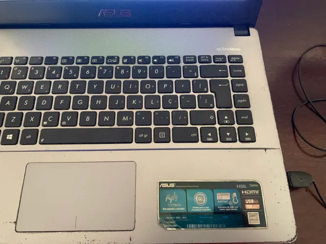 NOTEBOOK ASUS X450L 14? em ótimo estado de conservação, funcionando perfeitamente.