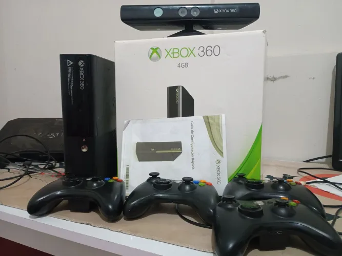 Xbox 360 Super Slim Conservado - Funcionando Perfeitamente