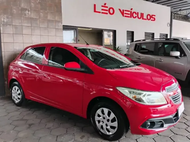 Chevrolet Onix Hatch LT 1.0 8V Flex Power Mec. 4P 2015