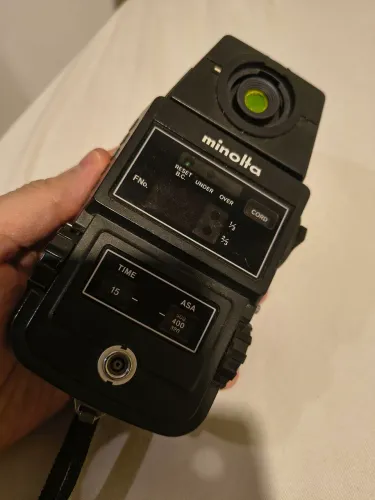 Fotômetro Minolta com avarias - ideal para peças e entusiastas