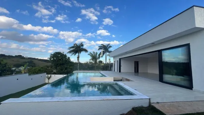Casa à venda em Araçoiaba da Serra, Condomínio Village Saint Charbel, com 4 quartos, com 5
