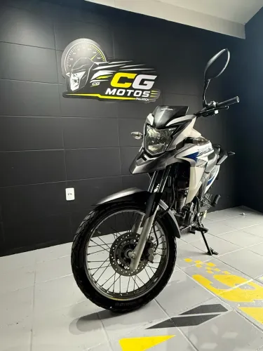 ? HONDA XRE 190 2019 | PRATA