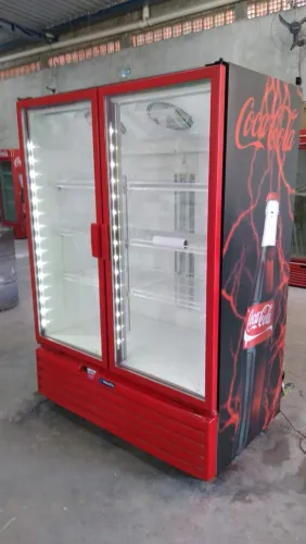 Geladeira expositora metal frio 220v