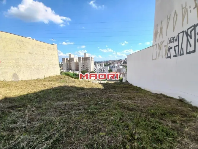 Terreno à venda no Bairro Monte Verde em Valinhos