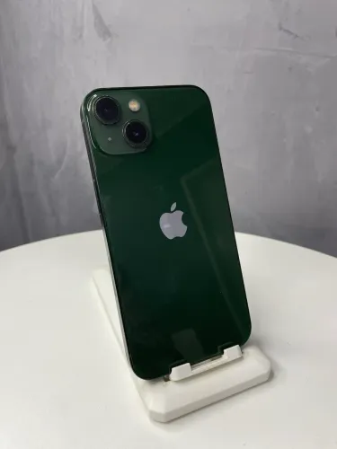 iPhone 13 128GB / troco por iPhone 11 ou superior + volta