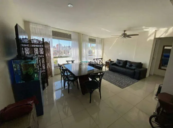Apartamento à venda no bairro Sagrada Família