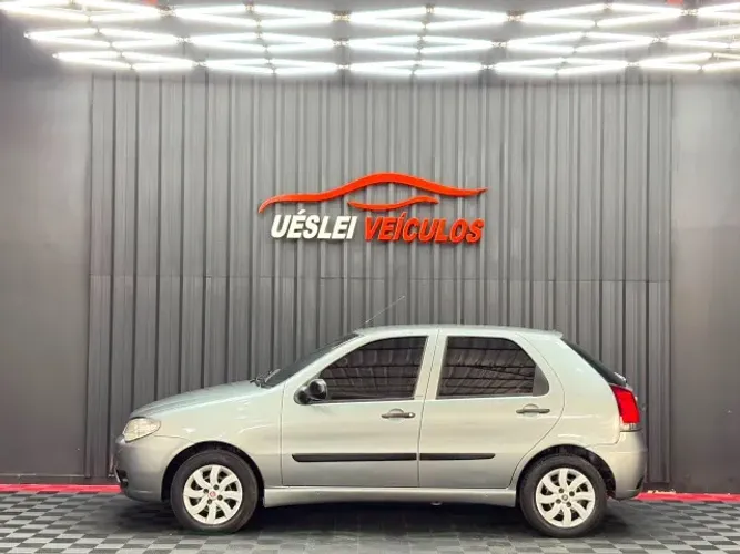 Fiat Palio Celebration 1.0 Fire Flex 8V 4P 2014