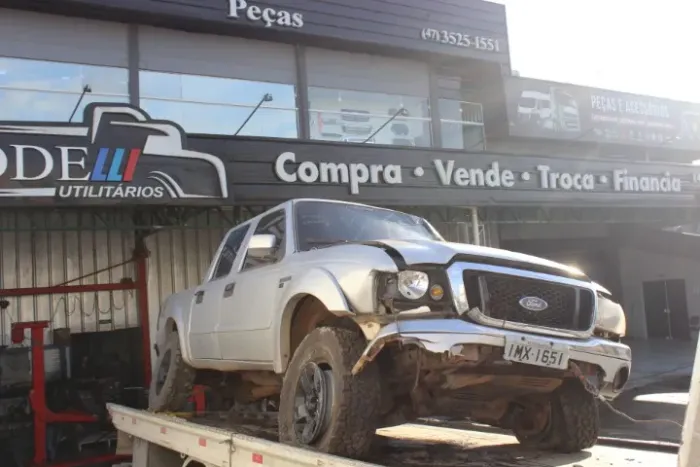 SUCATA FORD RANGER XLT 3.0 DIESEL 2006 PARA RETIRADA DE PEÇAS