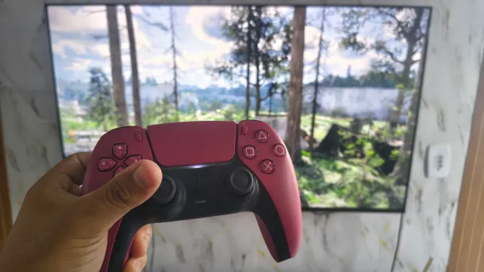 PS5 COM 2 CONTROLES E MONITOR