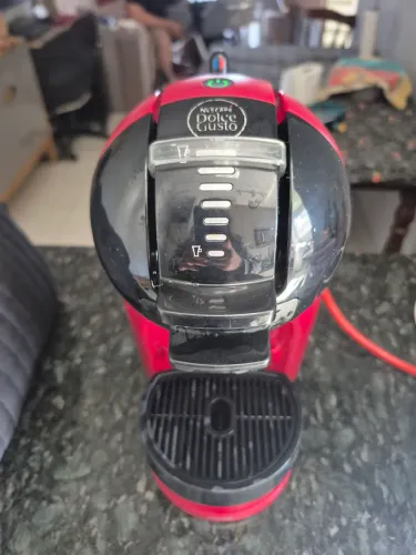Cafeteira Dolce Gusto