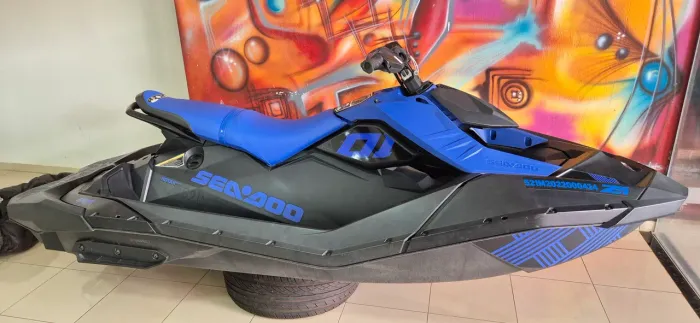 Spark Trixx Seadoo 2022