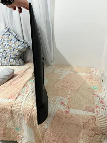TV 50 POLEGADAS POUCO TEMPO DE USO FUNCIONANDO PERFEITALMENTE PARTICULAR MELHORO O PRECO.