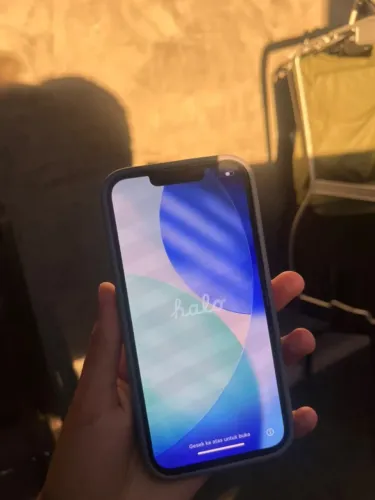 iPhone 13 (128Gb)